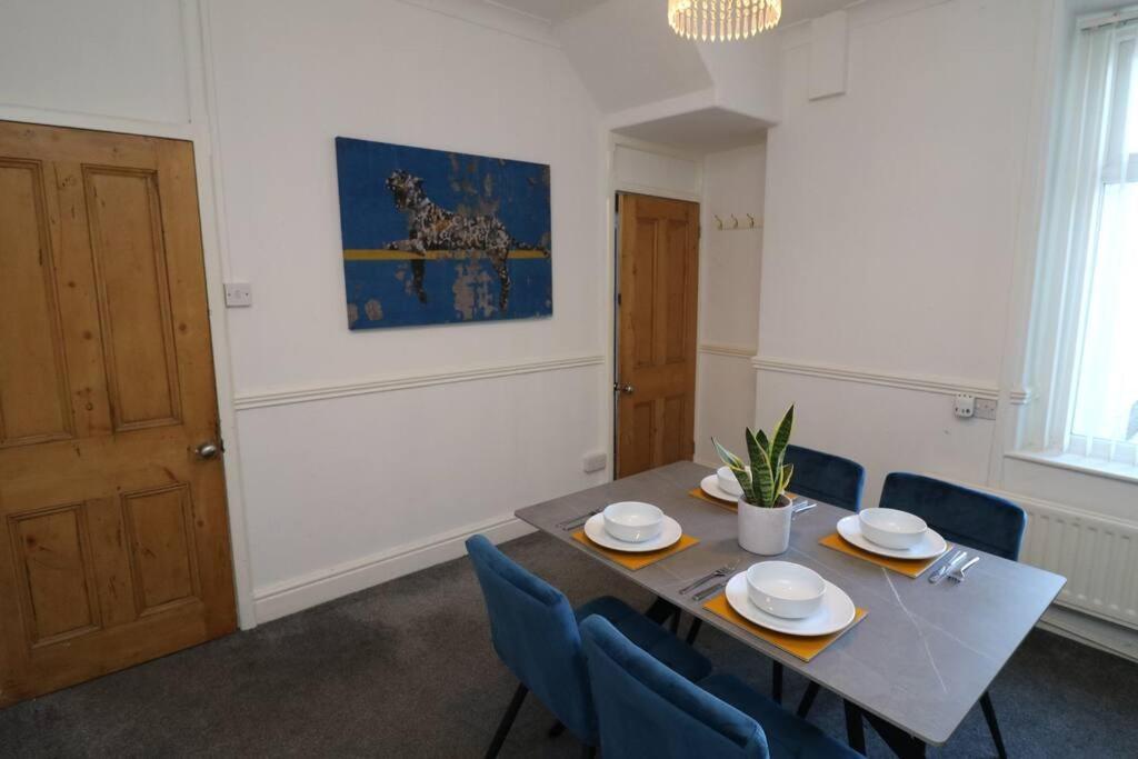 2 Bedroom Characterful House Lancaster Exteriör bild