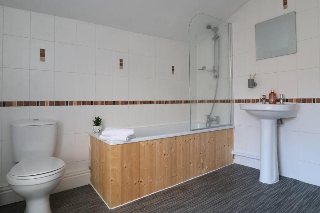 2 Bedroom Characterful House Lancaster Exteriör bild