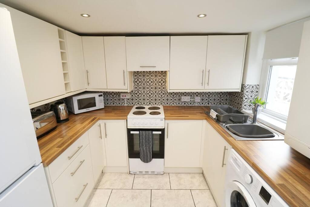 2 Bedroom Characterful House Lancaster Exteriör bild